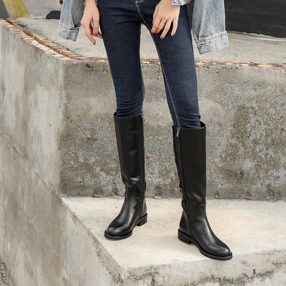 Sarah chofakian soft leather talk black boots 9.5
